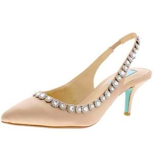 Betsy Johnson Cici Pump